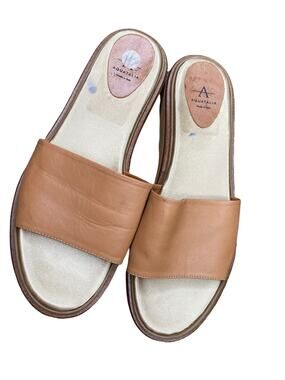 Aquatalia tan leather slide slippers size 10